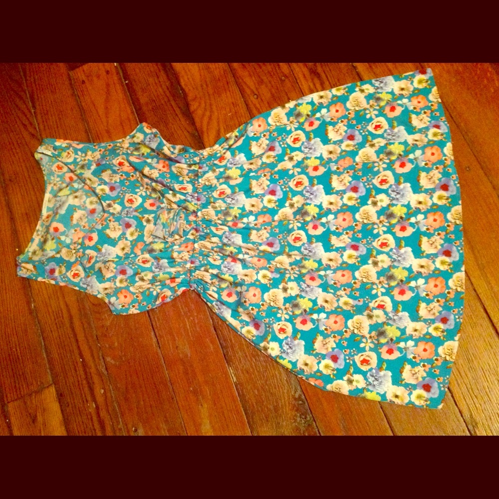 ❌ SOLD ❌💄💛💋A very cute Dress💋💛💄
